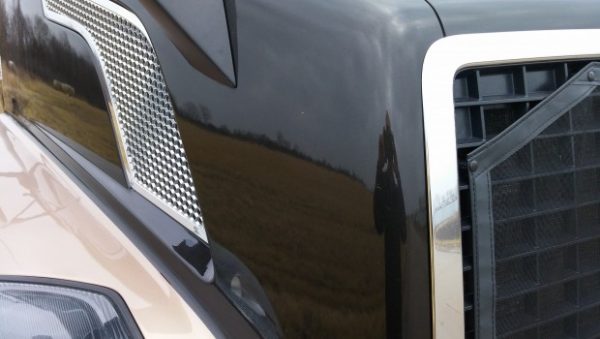 SOLD – Road-Ready 2009 Volvo 780 named SNICK - Image 56
