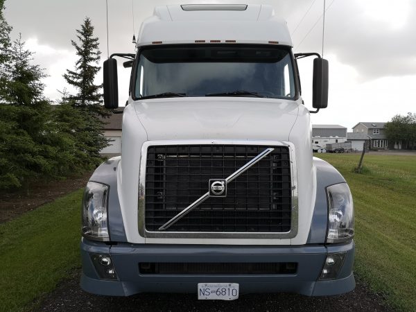 SOLD - Low Mileage RVHauler named CHILL - Image 11