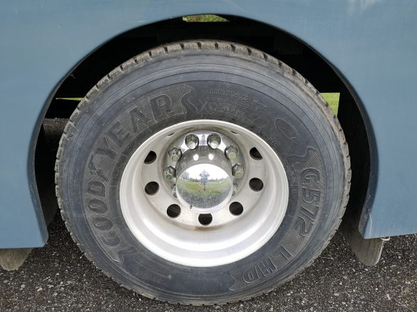 SOLD - Low Mileage RVHauler named CHILL - Image 19