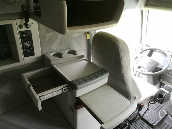 SOLD - Low Mileage RVHauler named CHILL - Image 30