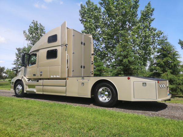 SOLD - Straight from Volvo into our Shop - only 14,000 miles MEET DUSTY! - Image 8