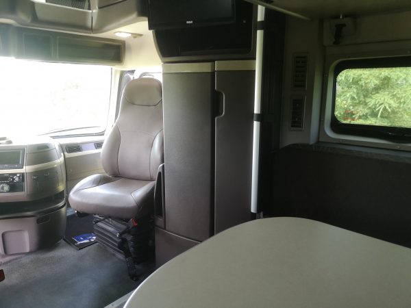 SOLD - Straight from Volvo into our Shop - only 14,000 miles MEET DUSTY! - Image 44