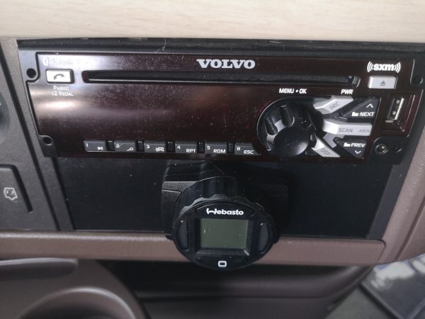 SOLD - Straight from Volvo into our Shop - only 14,000 miles MEET DUSTY! - Image 39