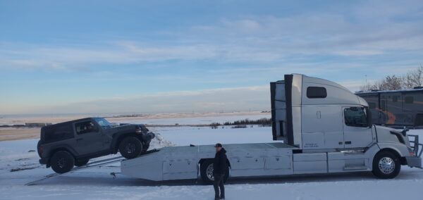 SOLD!  BANDIT the RVHauler Can Carry a JEEP! - Image 14