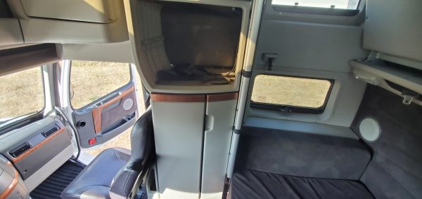 SOLD - An RVHauler (Boy) Named Sue - Setup for Fuel Economy! - Image 55