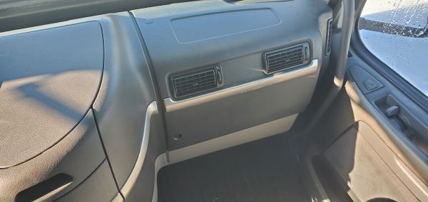 SOLD - FISHER is Smart Car Ready, with APU, Boondocking Ready. - Image 28