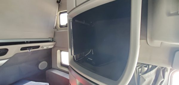 SOLD - FISHER is Smart Car Ready, with APU, Boondocking Ready. - Image 26