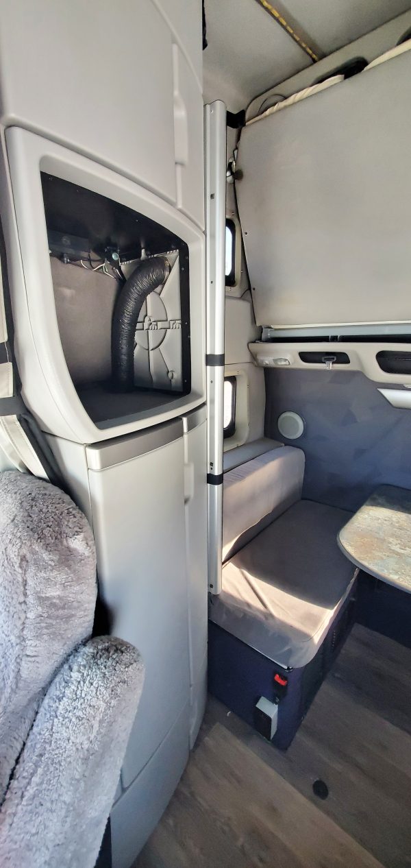 SOLD - FISHER is Smart Car Ready, with APU, Boondocking Ready. - Image 24