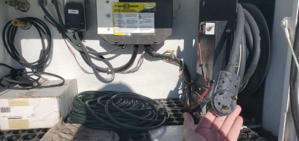 SOLD - FISHER is Smart Car Ready, with APU, Boondocking Ready. - Image 18