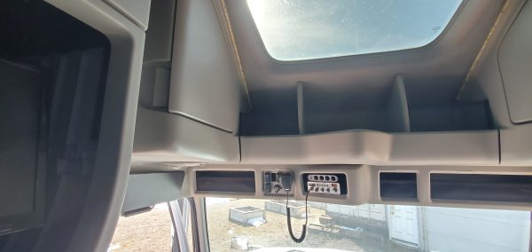 SOLD - FISHER is Smart Car Ready, with APU, Boondocking Ready. - Image 46
