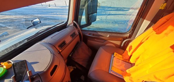 SOLD - "DUCK" A Volvo 780 is Ready! - Image 82