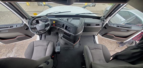 COMING SOON - YORK the 2019 Volvo Model 760 - Image 42