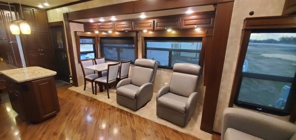 LUXURY 4-Seasons Continental Coach 41 Foot 5th Wheel by Forks RV - Image 23