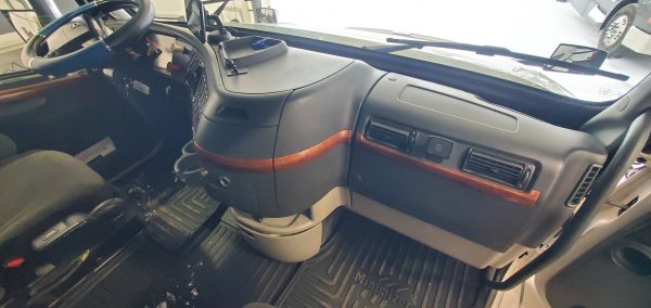 SOLD - MAVERICK - Boondocking Dream RV Hauler - Image 28