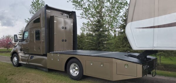 SOLD!  Kenworth T680 ONLY 12,000 miles! - Image 6
