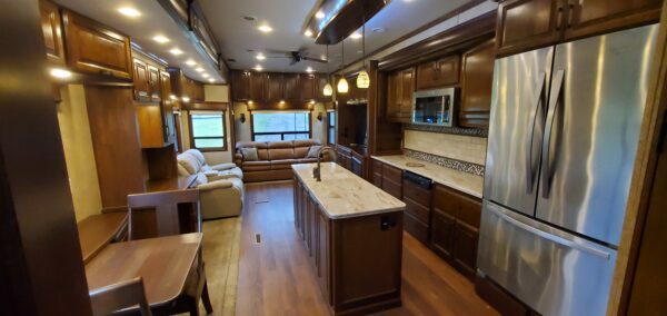 SOLD - 44 foot DRV HOUSTON Model Mobile Suites - Image 11