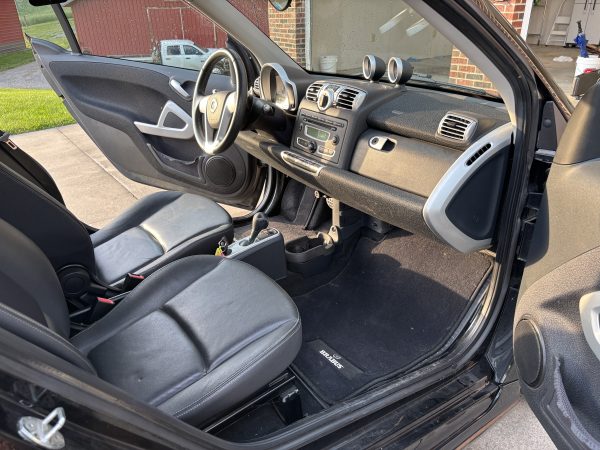 FOR SALE - GANDALF the White Volvo 730 with Smart Car - Image 114