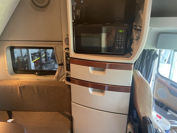 FOR SALE - GANDALF the White Volvo 730 with Smart Car - Image 70