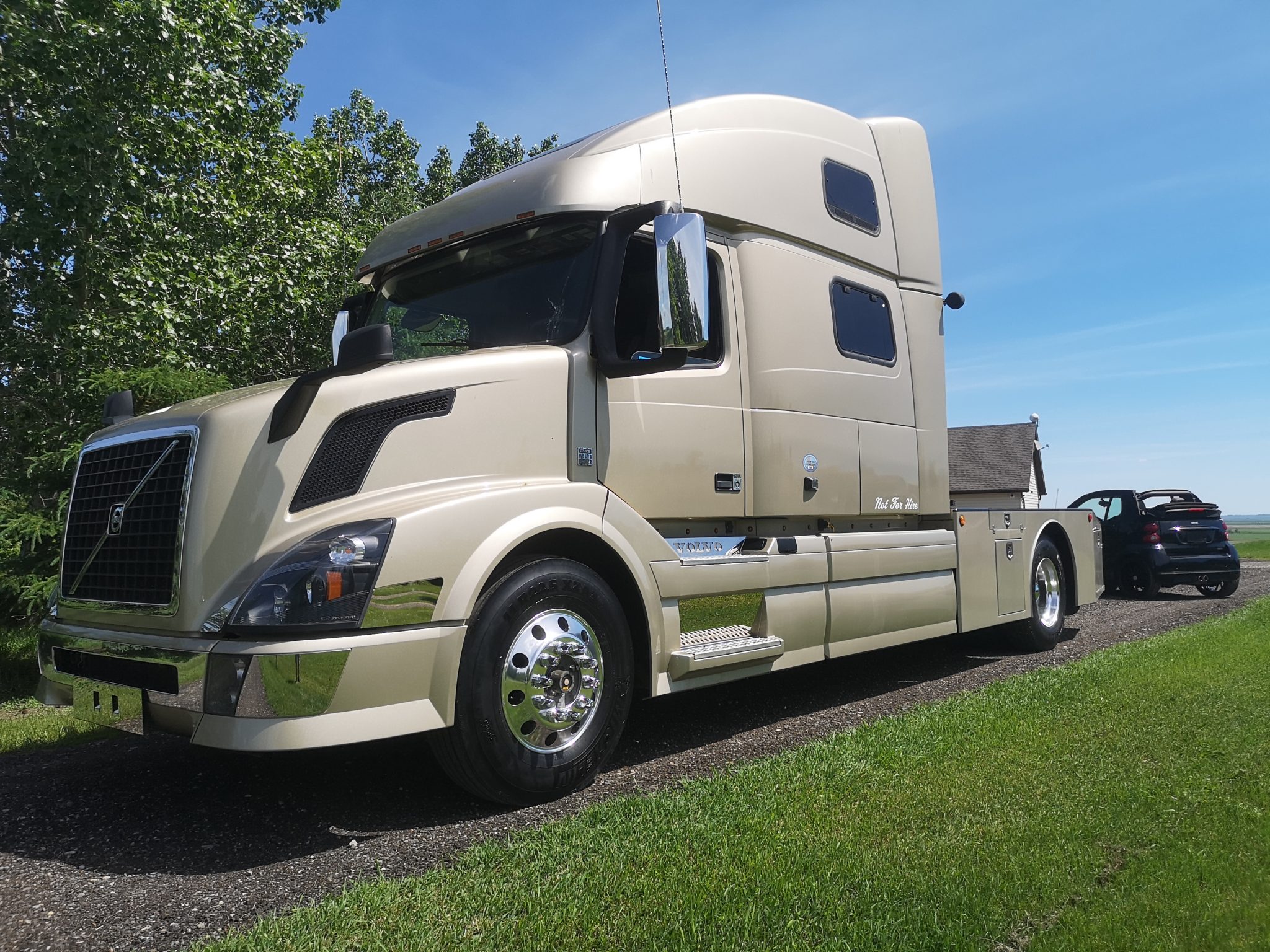 SOLD – Straight from Volvo into our Shop – only 14,000 miles MEET DUSTY!