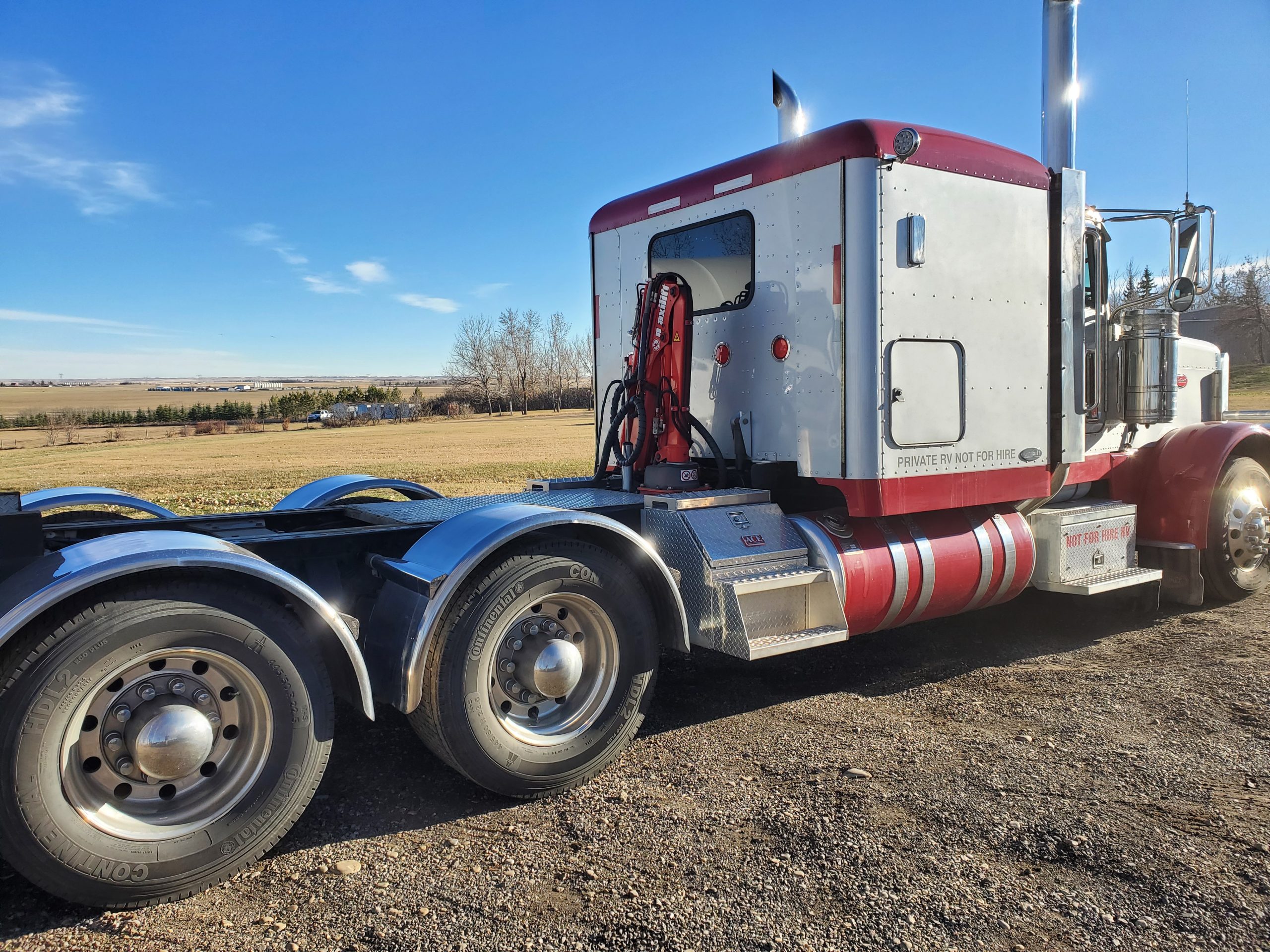 SOLD Peterbilt Model 388 Named RYKER with only 230,000 miles! - Image 35