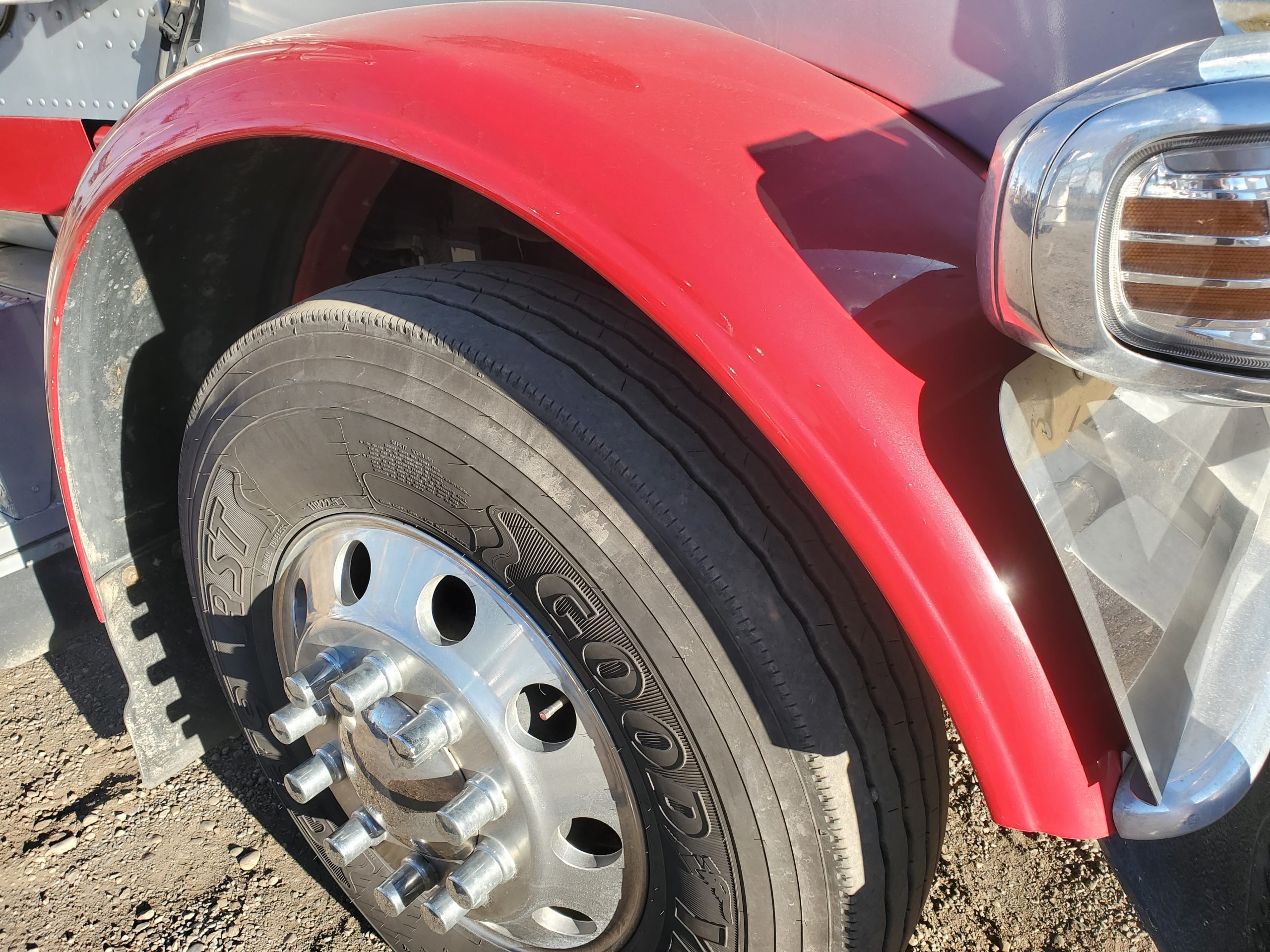 SOLD Peterbilt Model 388 Named RYKER with only 230,000 miles! - Image 19