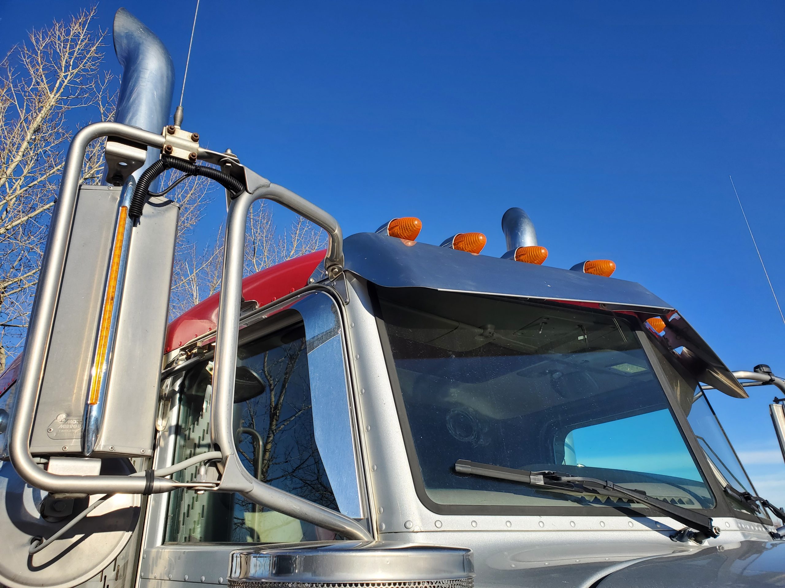 SOLD Peterbilt Model 388 Named RYKER with only 230,000 miles! - Image 21