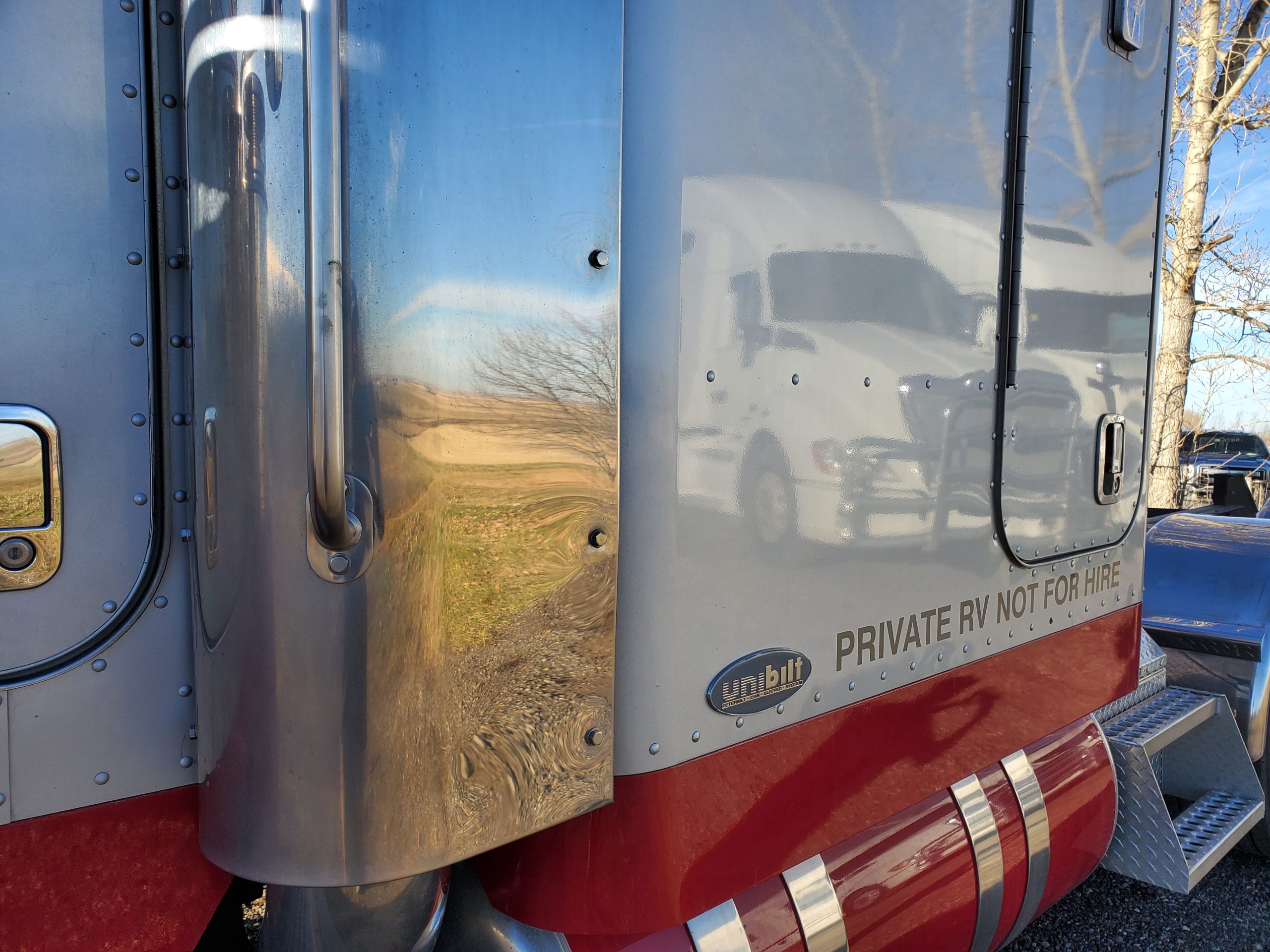 SOLD Peterbilt Model 388 Named RYKER with only 230,000 miles! - Image 26