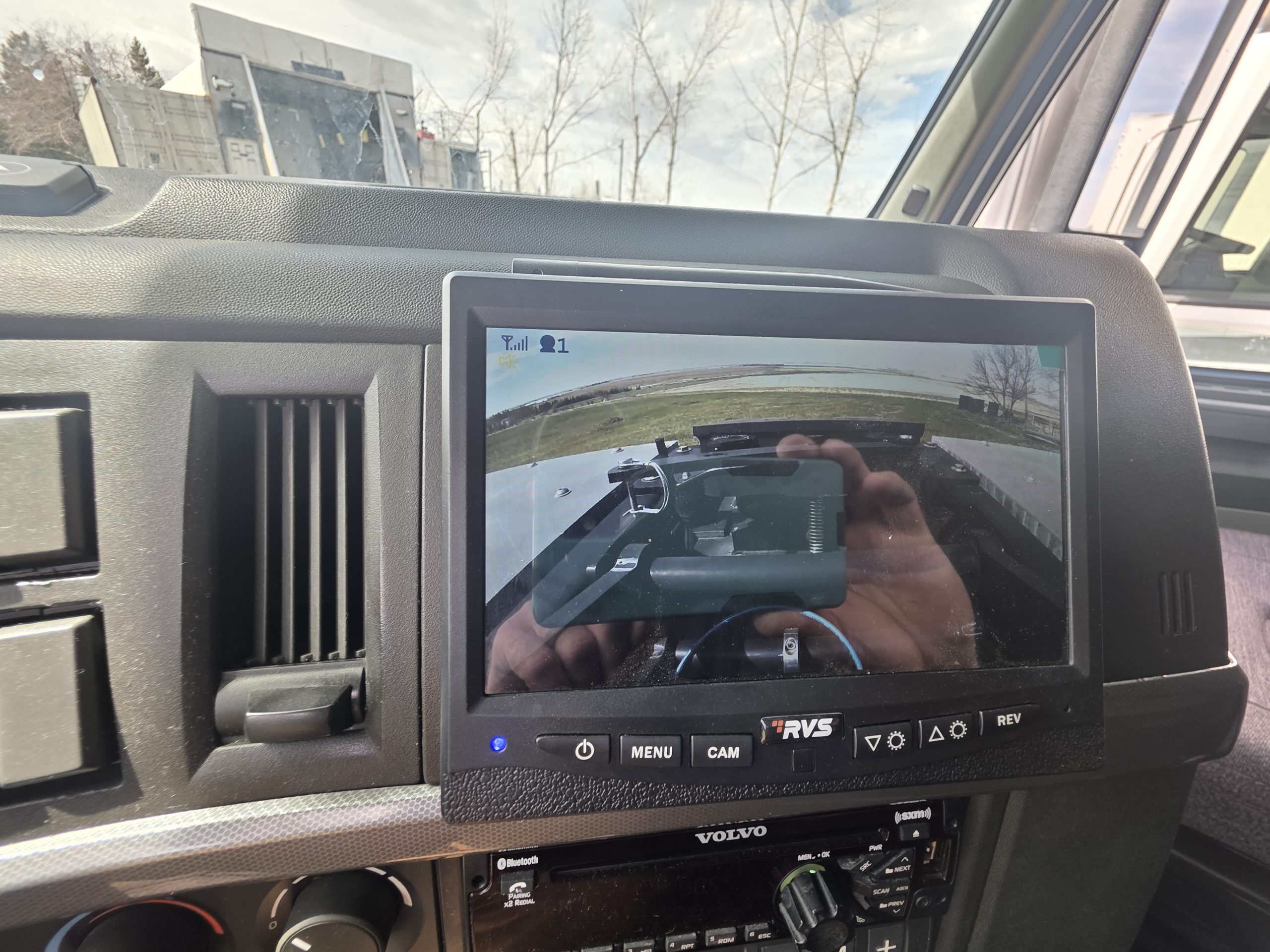 SOLD - DAVENPORT - 2020 Volvo 760 Jeep Bed - Image 29